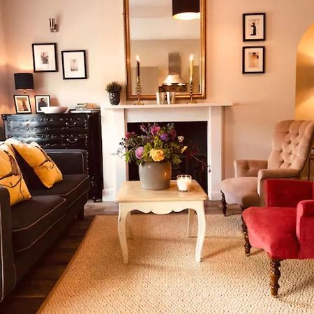Pass The Keys Old Beams Luxury Style & Comfort In Town Centre Bakewell Exteriör bild
