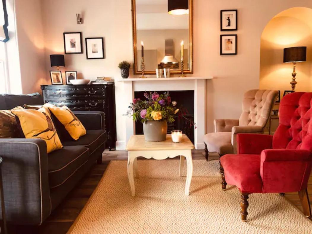 Pass The Keys Old Beams Luxury Style & Comfort In Town Centre Bakewell Exteriör bild