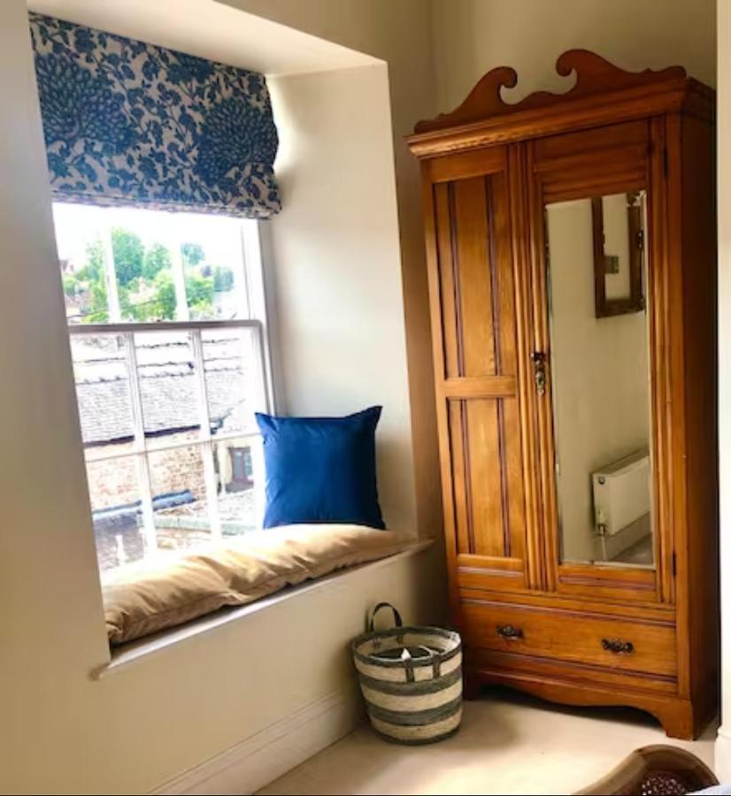 Pass The Keys Old Beams Luxury Style & Comfort In Town Centre Bakewell Exteriör bild